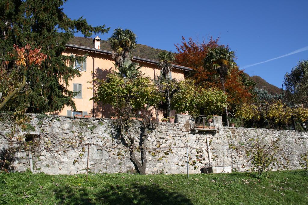 Antico Glicine B&B Maslianico Buitenkant foto