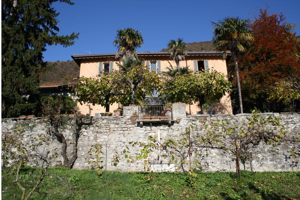Antico Glicine B&B Maslianico Buitenkant foto